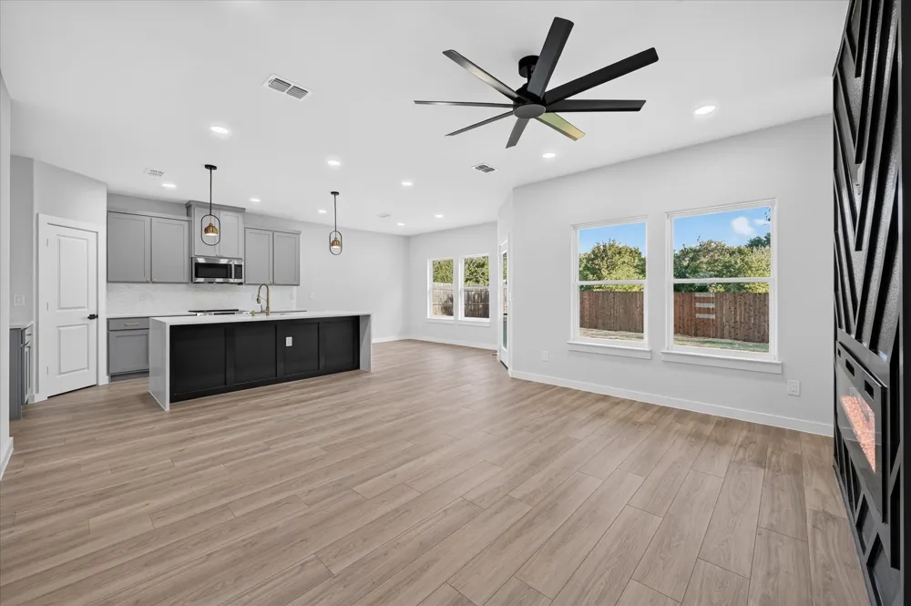 3057 Brandywine Denton, TX 76209