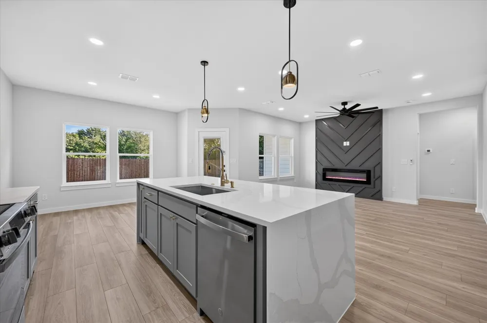 3057 Brandywine Denton, TX 76209