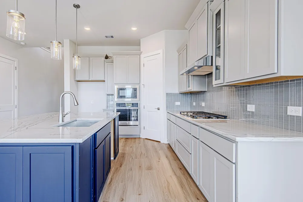 181 Peninsula Point Drive Montgomery, TX 77356