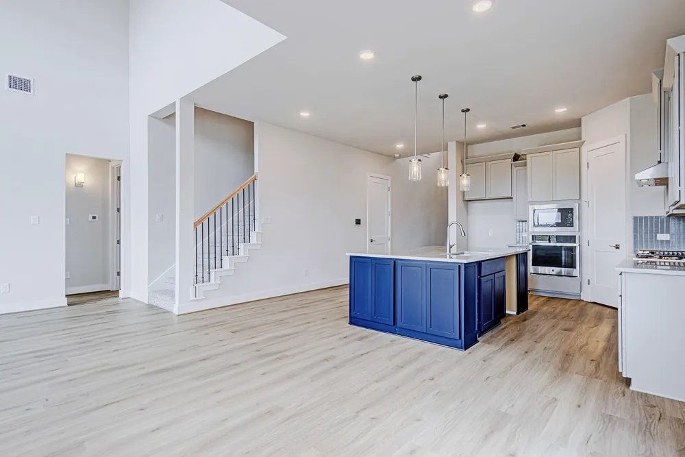 181 Peninsula Point Drive Montgomery, TX 77356