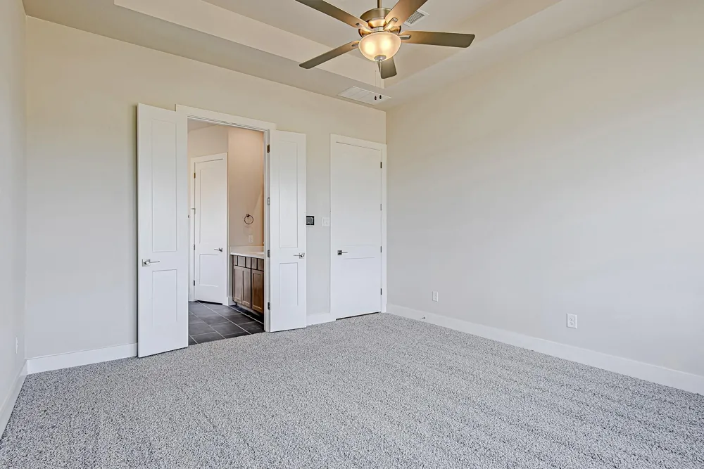 181 Peninsula Point Drive Montgomery, TX 77356
