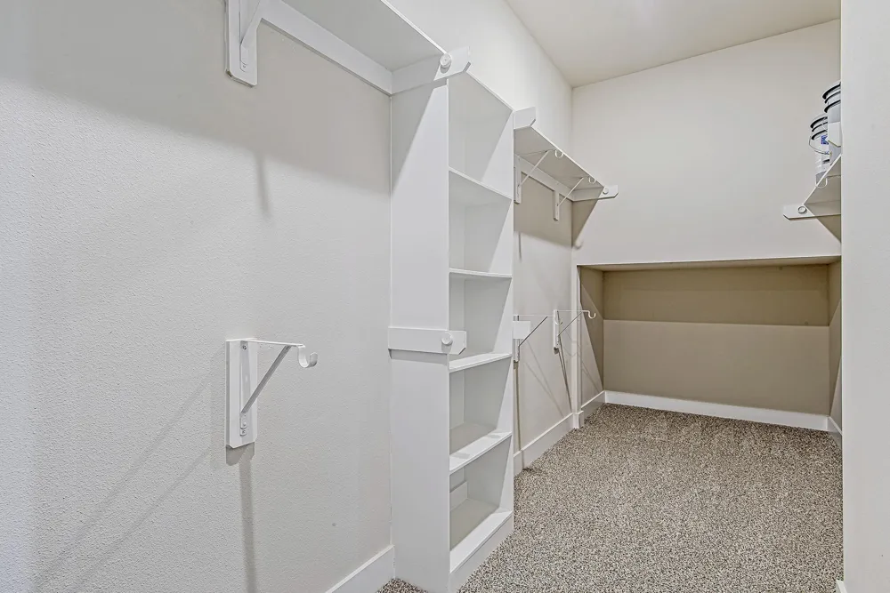 181 Peninsula Point Drive Montgomery, TX 77356