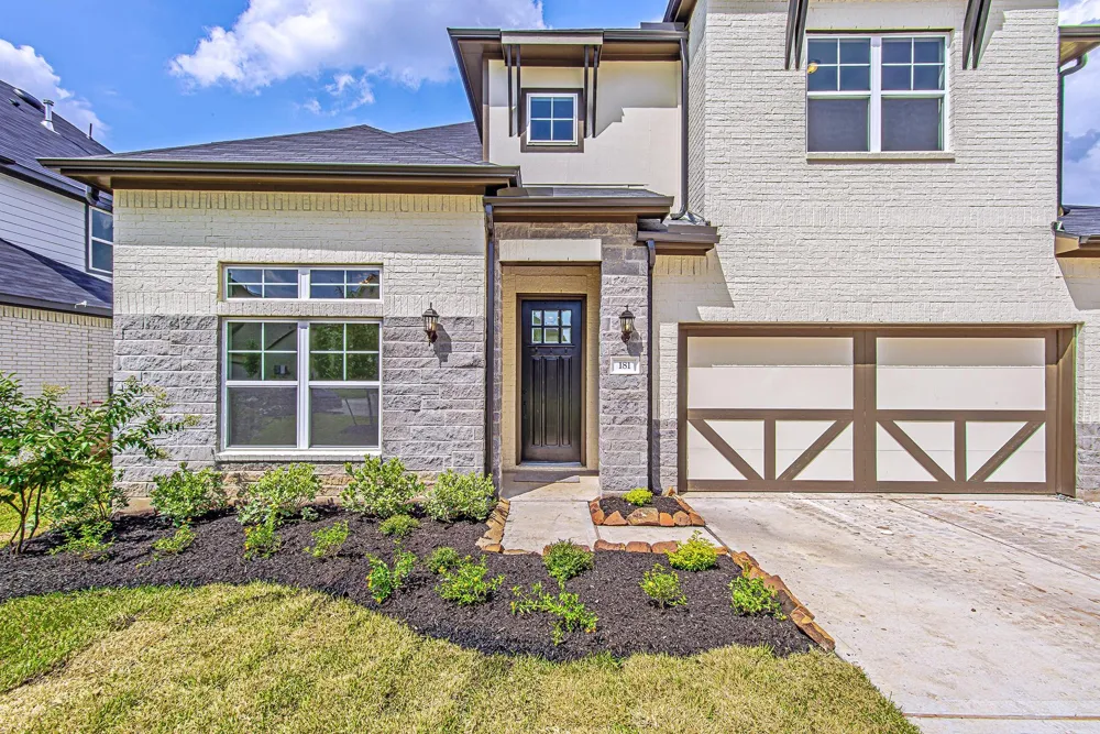181 Peninsula Point Drive Montgomery, TX 77356