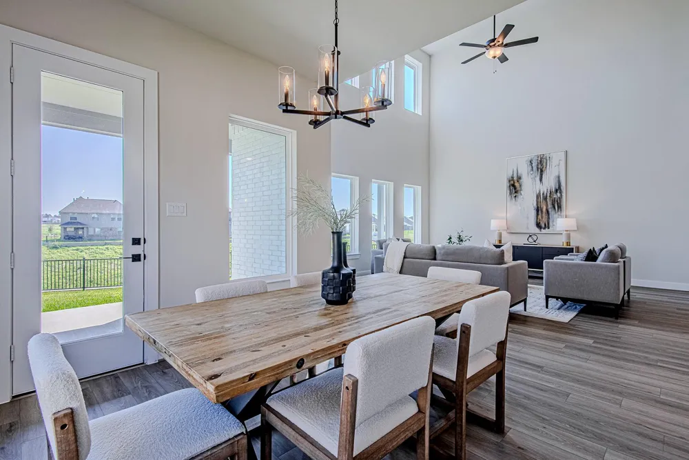 220 Waterstone Drive Montgomery, TX 77356