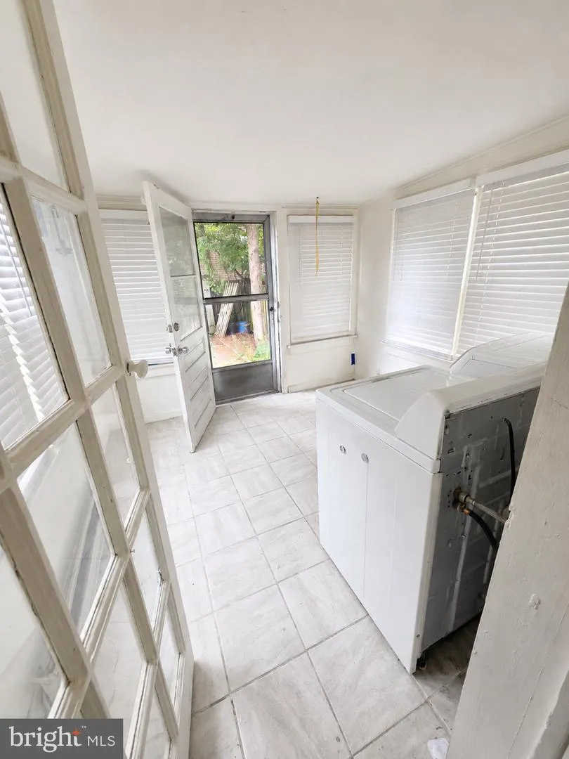 255 W 31ST STREET Baltimore, MD 21211