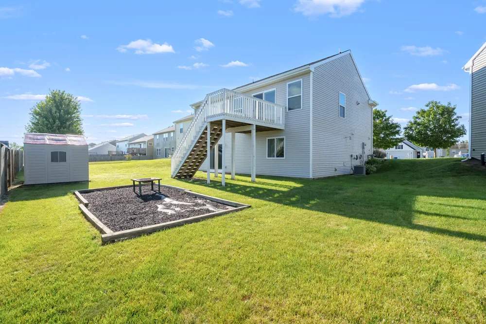 1324 Ellery Grove Court #15 Vicksburg, MI 49097