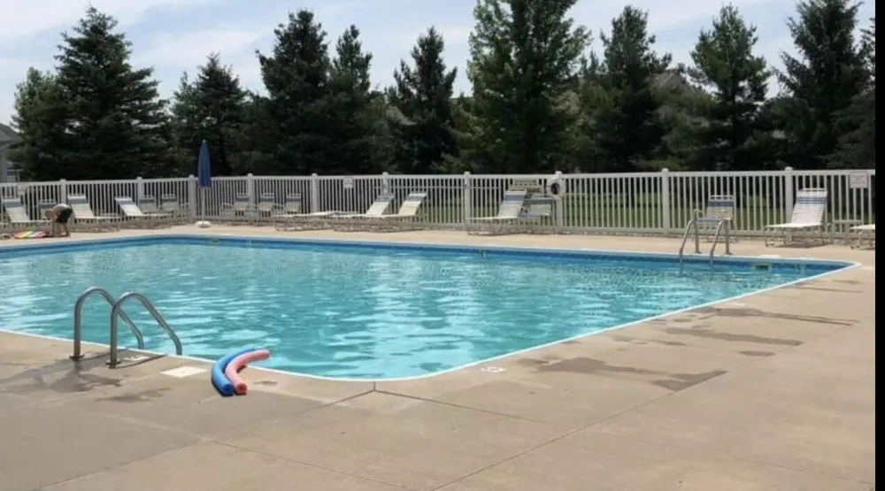 1324 Ellery Grove Court #15 Vicksburg, MI 49097