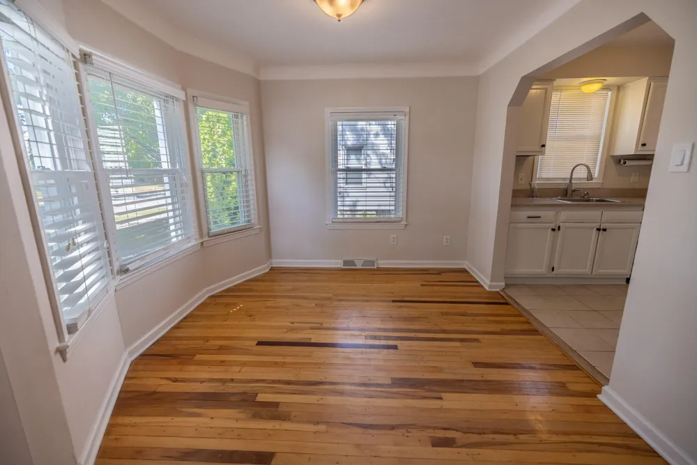 1520 Alexander Avenue Royal Oak, MI 48067