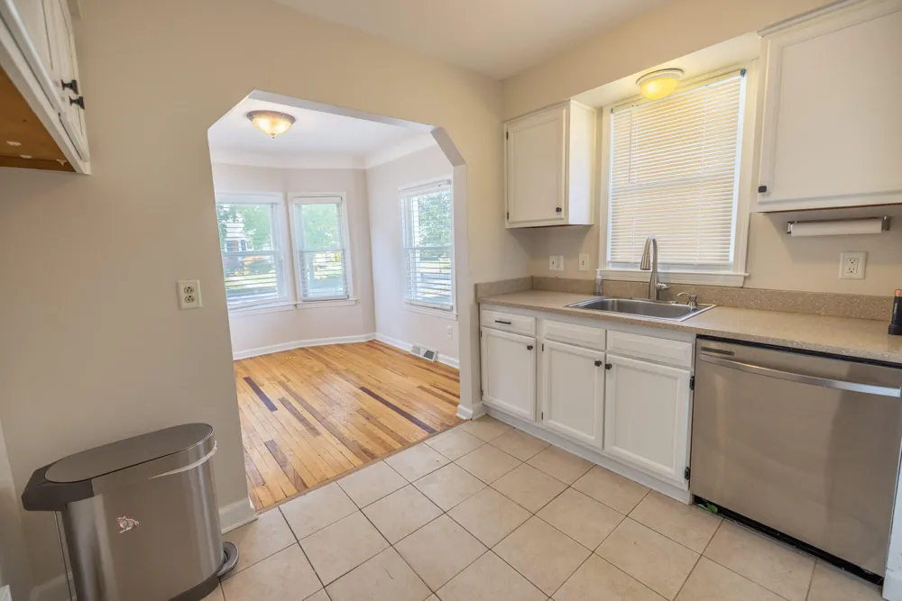 1520 Alexander Avenue Royal Oak, MI 48067