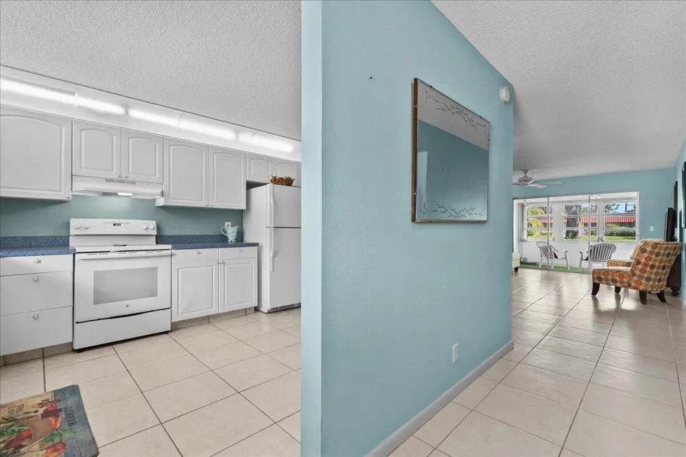892 WORCESTER LANE #B Lake Worth, FL 33467