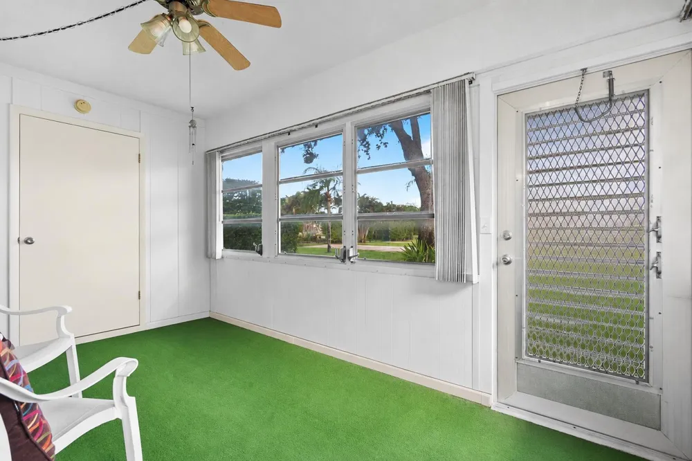 892 WORCESTER LANE #B Lake Worth, FL 33467