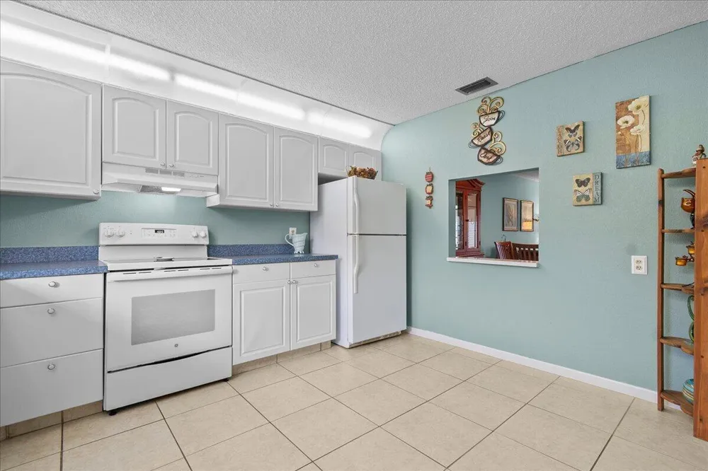 892 WORCESTER LANE #B Lake Worth, FL 33467