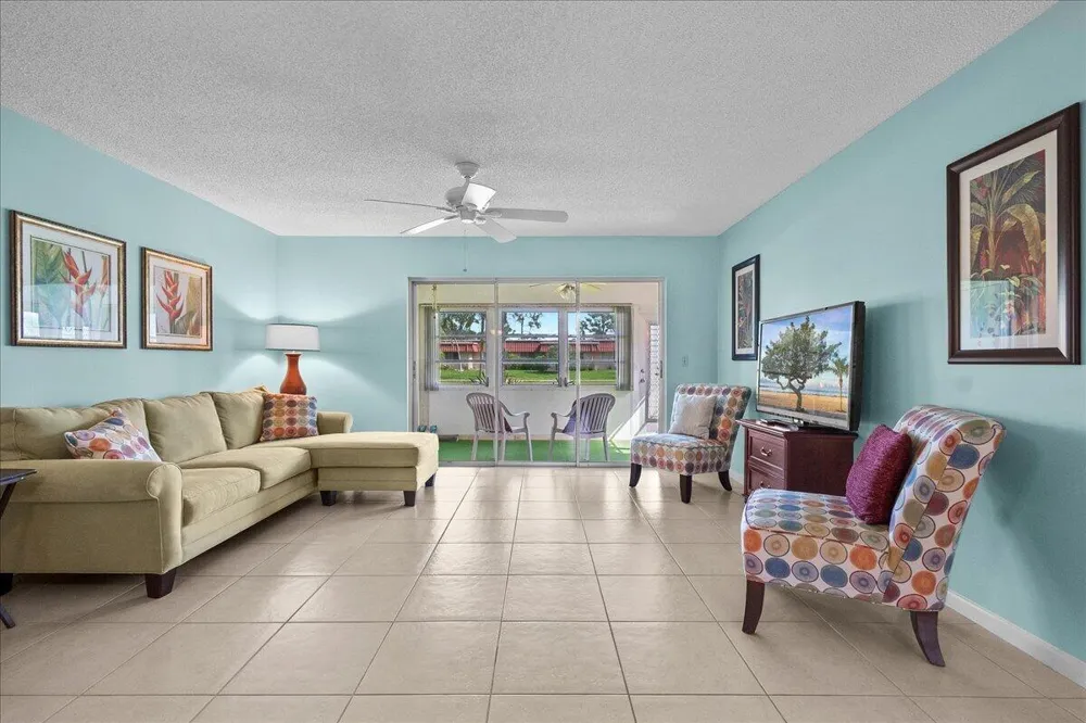 892 WORCESTER LANE #B Lake Worth, FL 33467