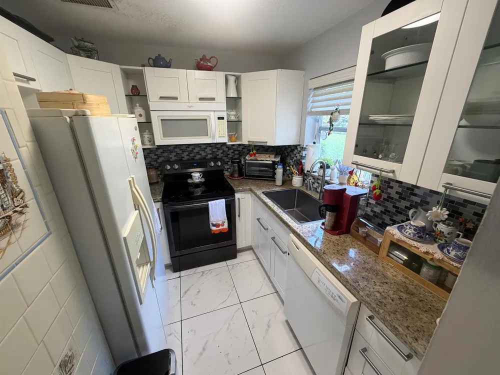 4100 CRYSTAL LAKE DRIVE #110 Deerfield Beach, FL 33064