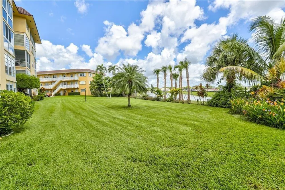 4100 CRYSTAL LAKE DRIVE #110 Deerfield Beach, FL 33064