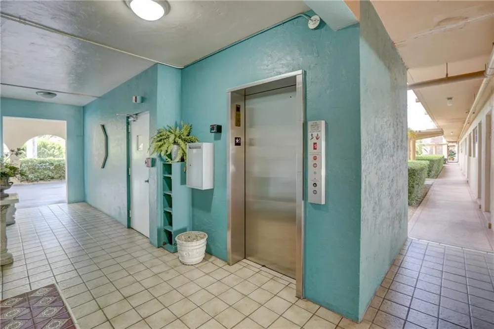 4100 CRYSTAL LAKE DRIVE #110 Deerfield Beach, FL 33064