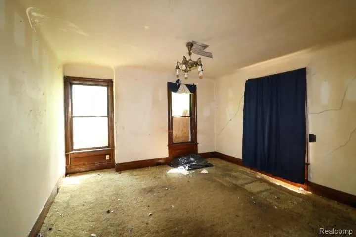 1002 Henry Street Bay City City, MI 48706