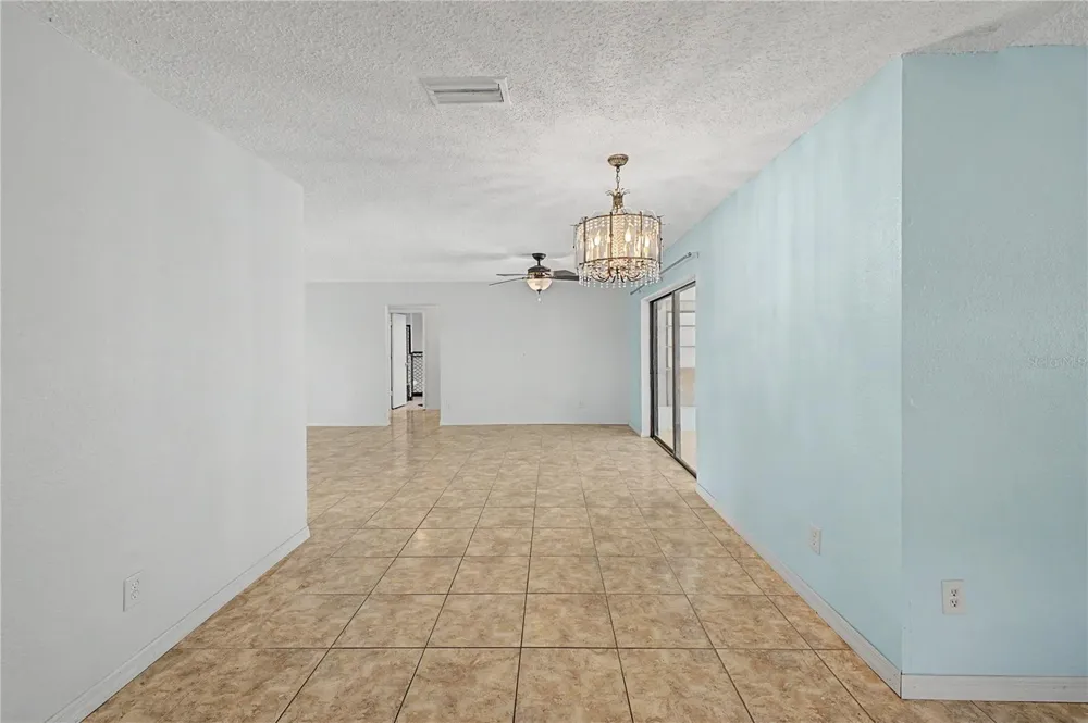 1411 IVYDALE ROAD Spring Hill, FL 34606