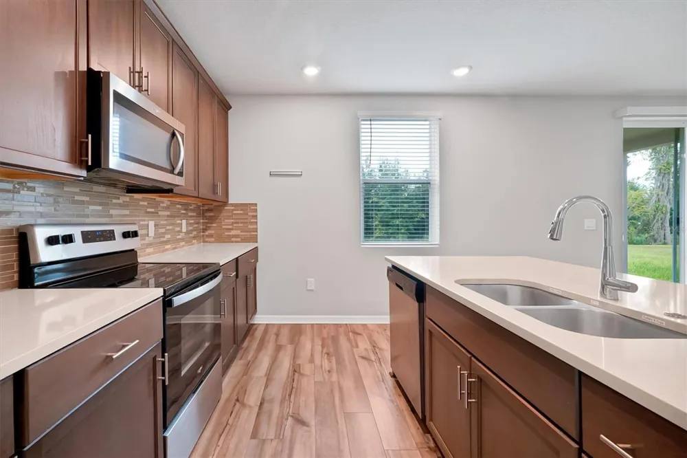 17389 BACK BAY COURT Clermont, FL 34714