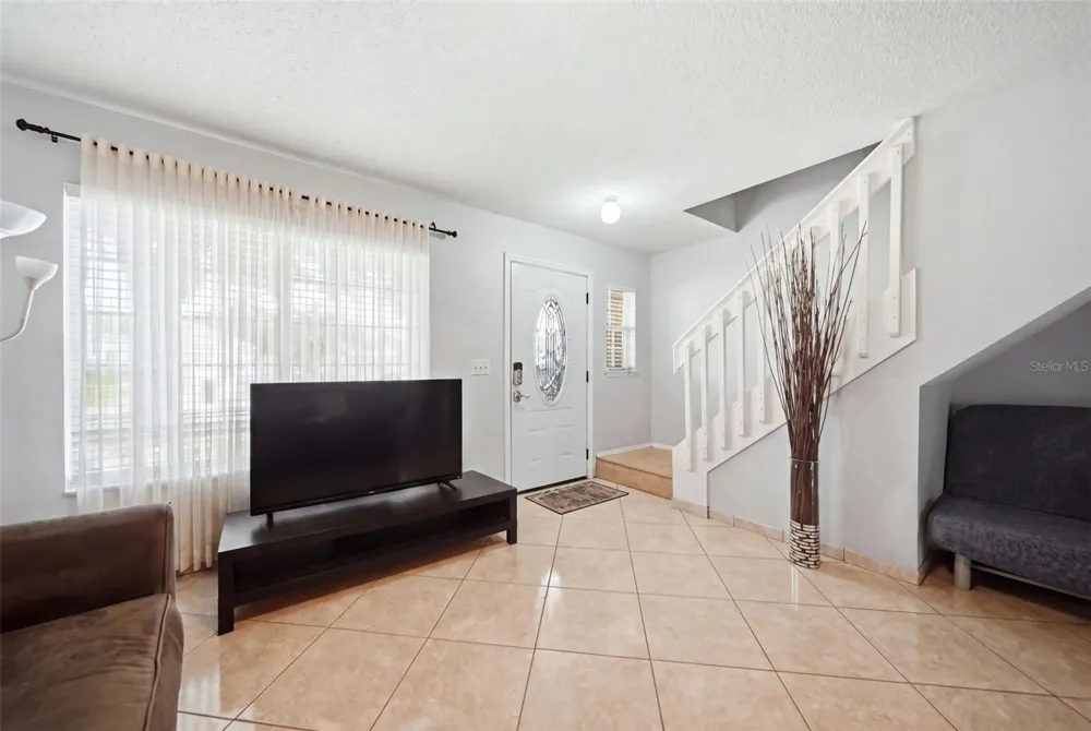 2448 PARSONS POND CIRCLE Kissimmee, FL 34743