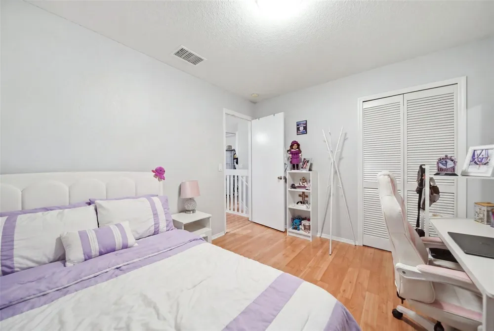 2448 PARSONS POND CIRCLE Kissimmee, FL 34743
