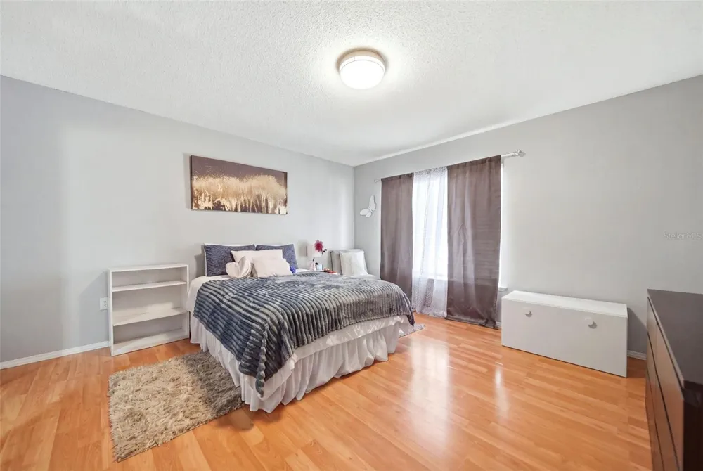 2448 PARSONS POND CIRCLE Kissimmee, FL 34743