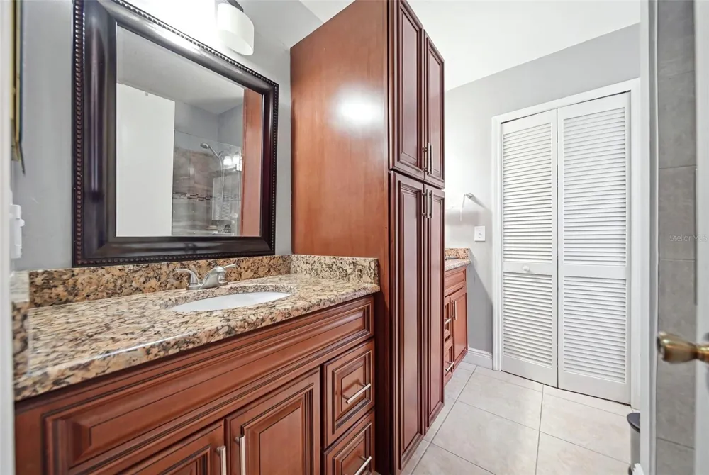 2448 PARSONS POND CIRCLE Kissimmee, FL 34743