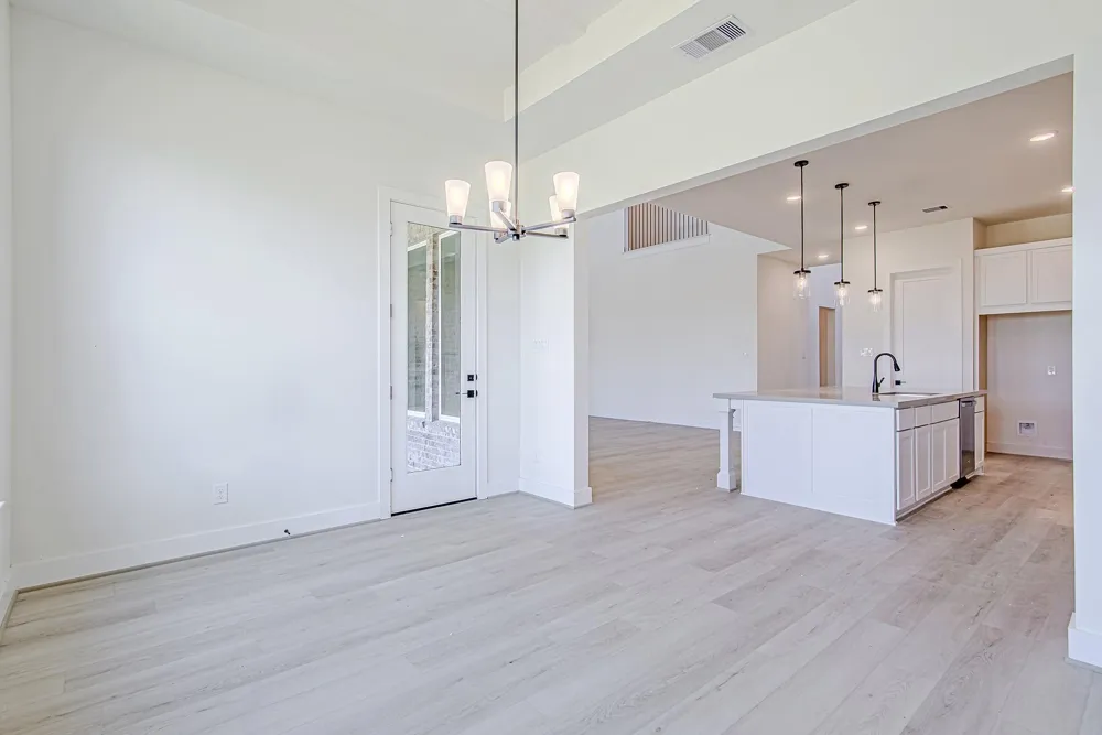 153 Peninsula Point Drive Montgomery, TX 77356