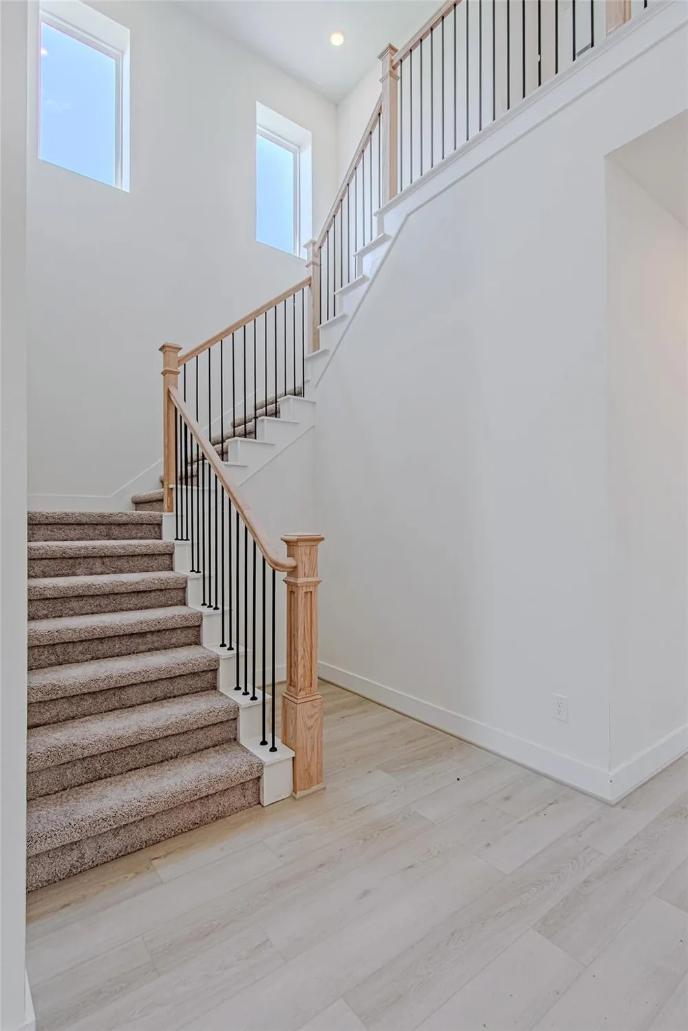 153 Peninsula Point Drive Montgomery, TX 77356