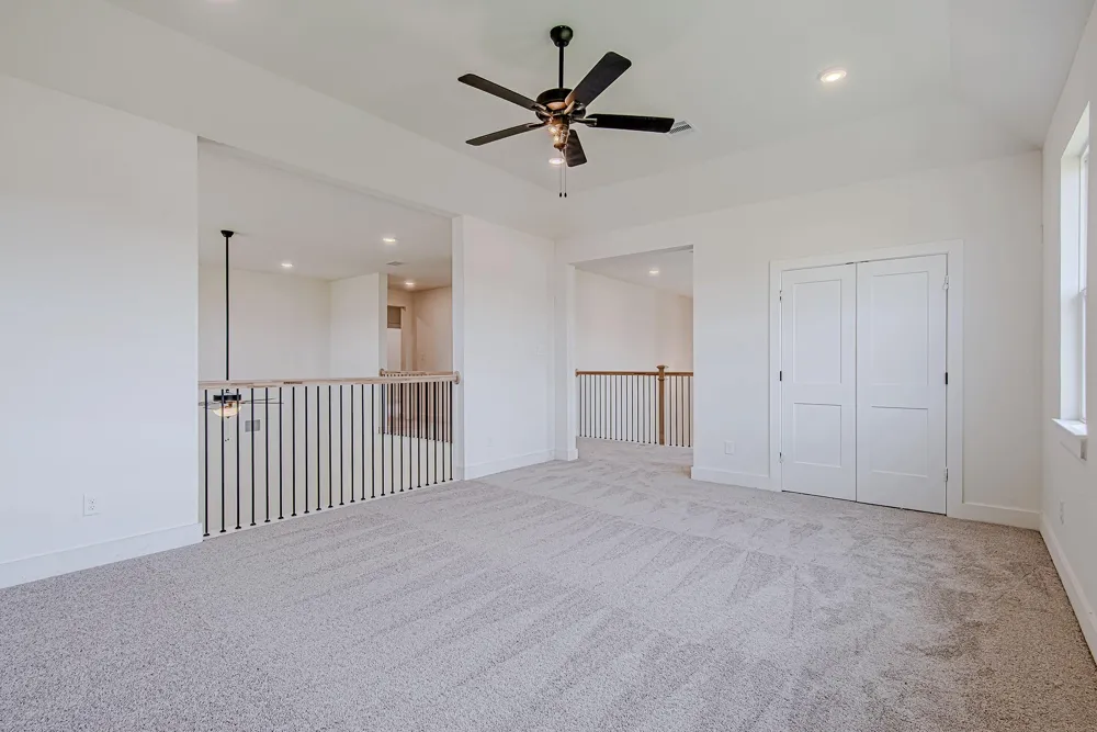 153 Peninsula Point Drive Montgomery, TX 77356