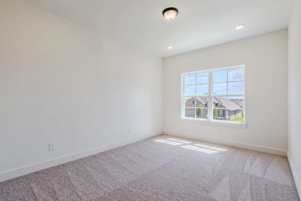 153 Peninsula Point Drive Montgomery, TX 77356