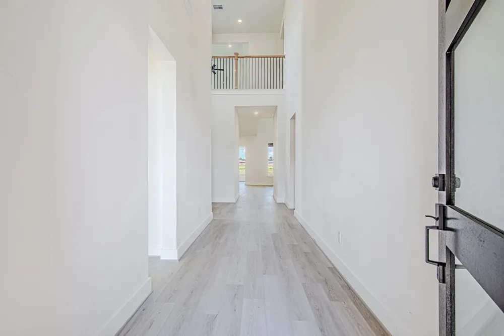 153 Peninsula Point Drive Montgomery, TX 77356