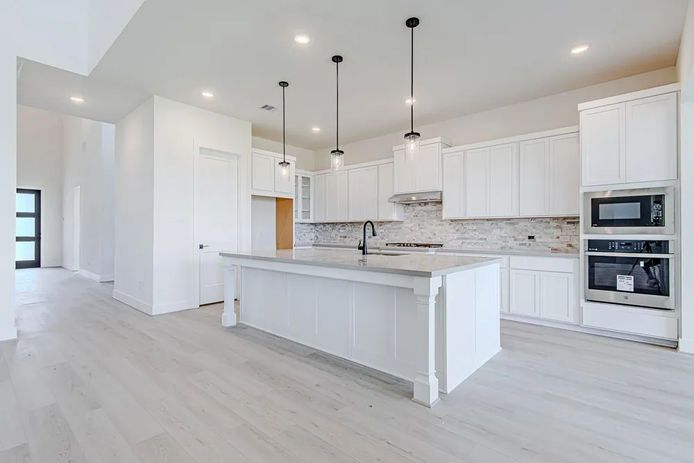 153 Peninsula Point Drive Montgomery, TX 77356