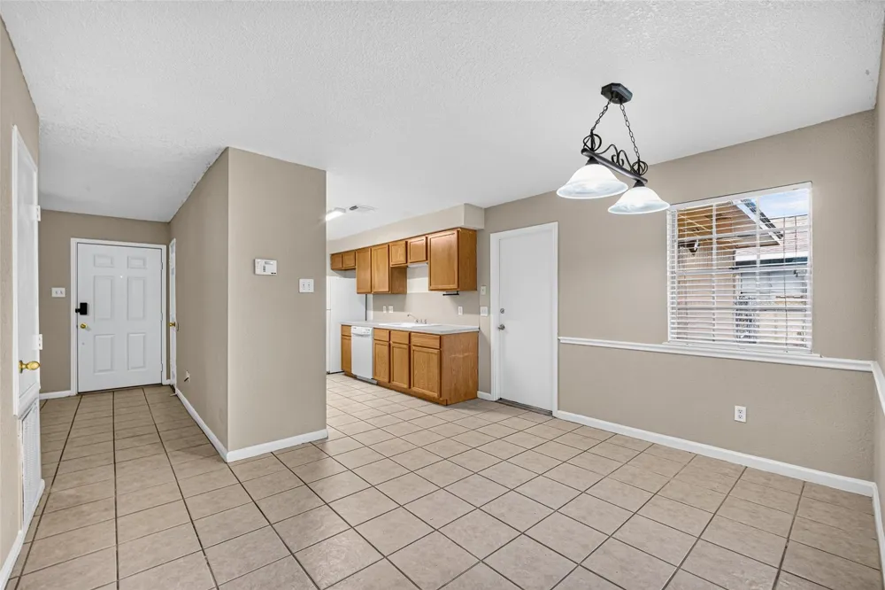 1835 Wren Drive League City, TX 77573