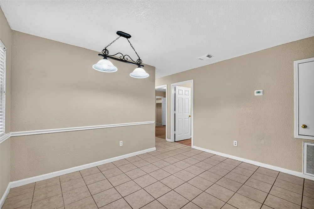 1835 Wren Drive League City, TX 77573