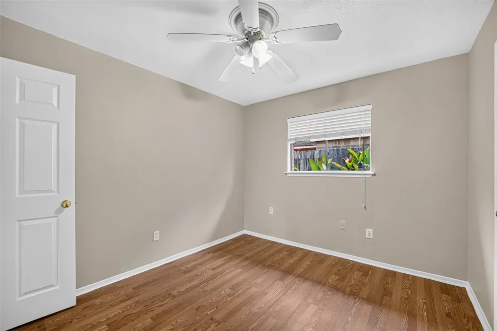 1835 Wren Drive League City, TX 77573