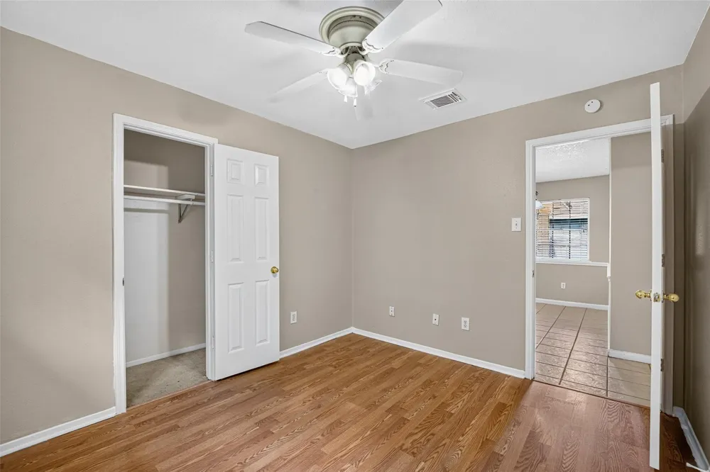1835 Wren Drive League City, TX 77573