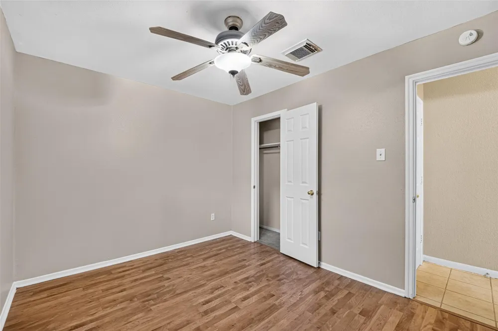 1835 Wren Drive League City, TX 77573