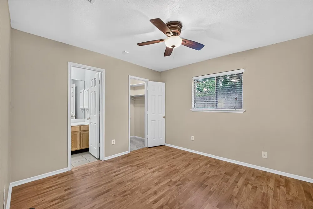 1835 Wren Drive League City, TX 77573