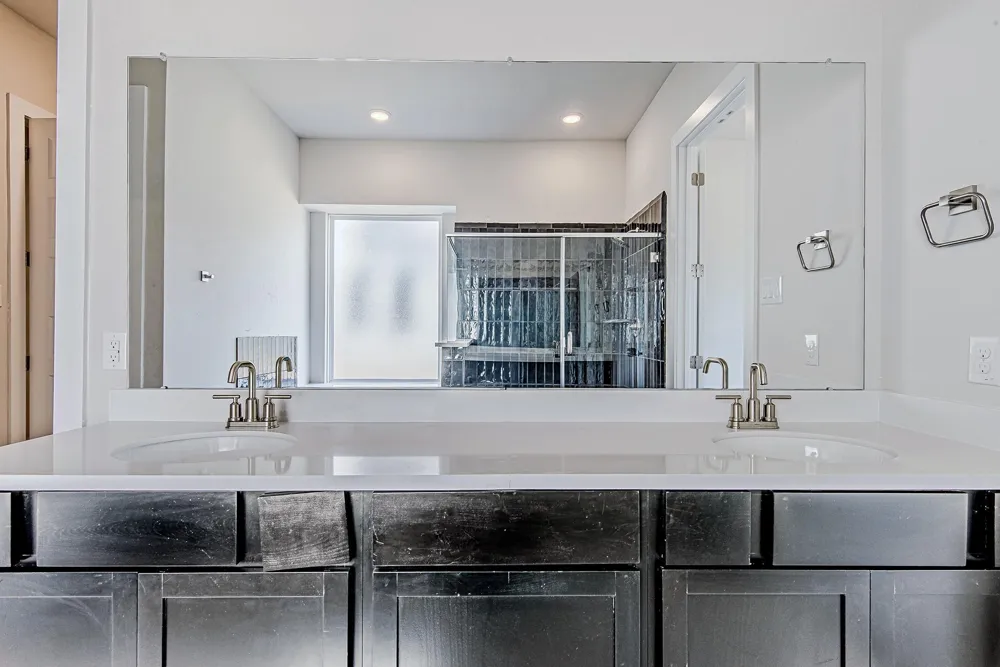 177 Peninsula Point Drive Montgomery, TX 77356
