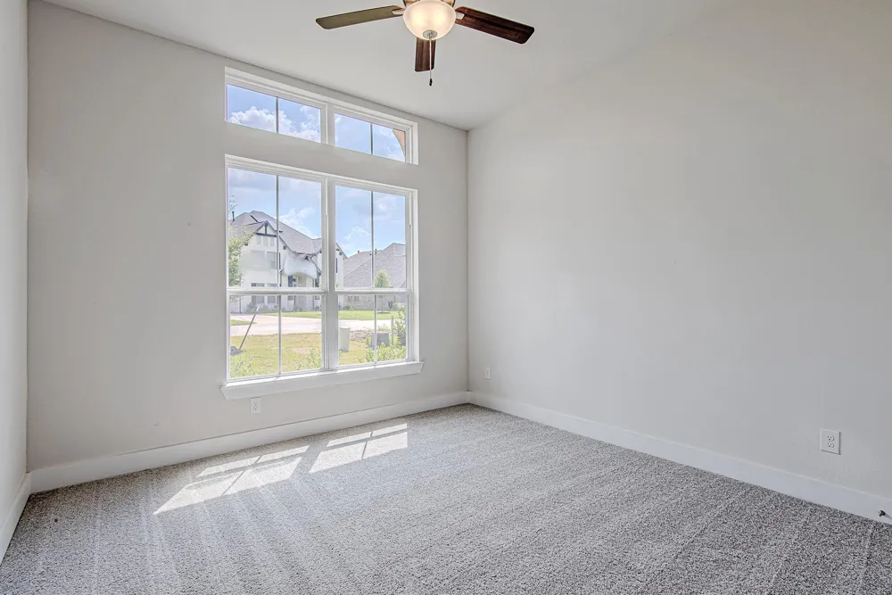 177 Peninsula Point Drive Montgomery, TX 77356