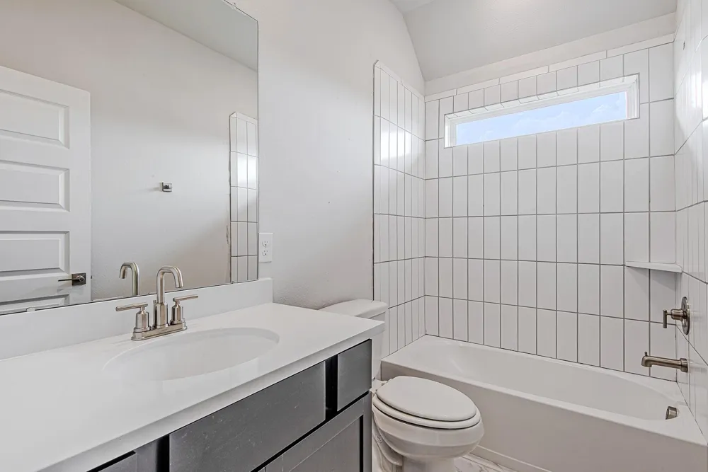 177 Peninsula Point Drive Montgomery, TX 77356