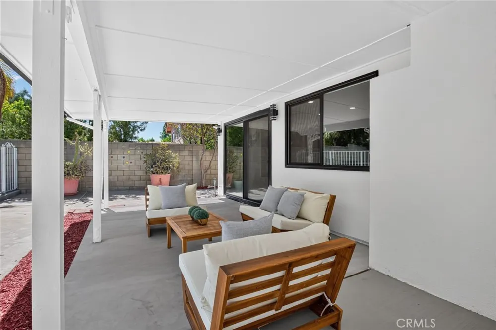 11258 Yolanda Avenue Porter Ranch, CA 91326