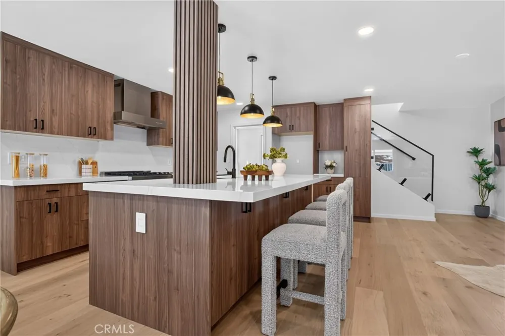 11258 Yolanda Avenue Porter Ranch, CA 91326