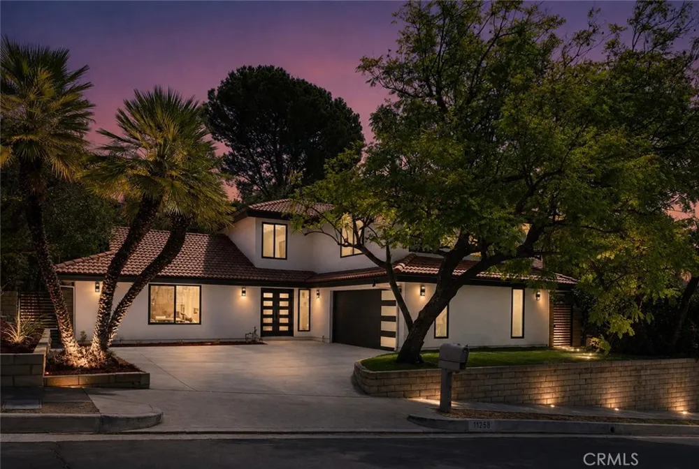 11258 Yolanda Avenue Porter Ranch, CA 91326