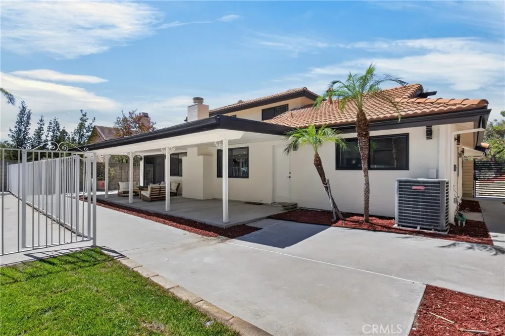 11258 Yolanda Avenue Porter Ranch, CA 91326