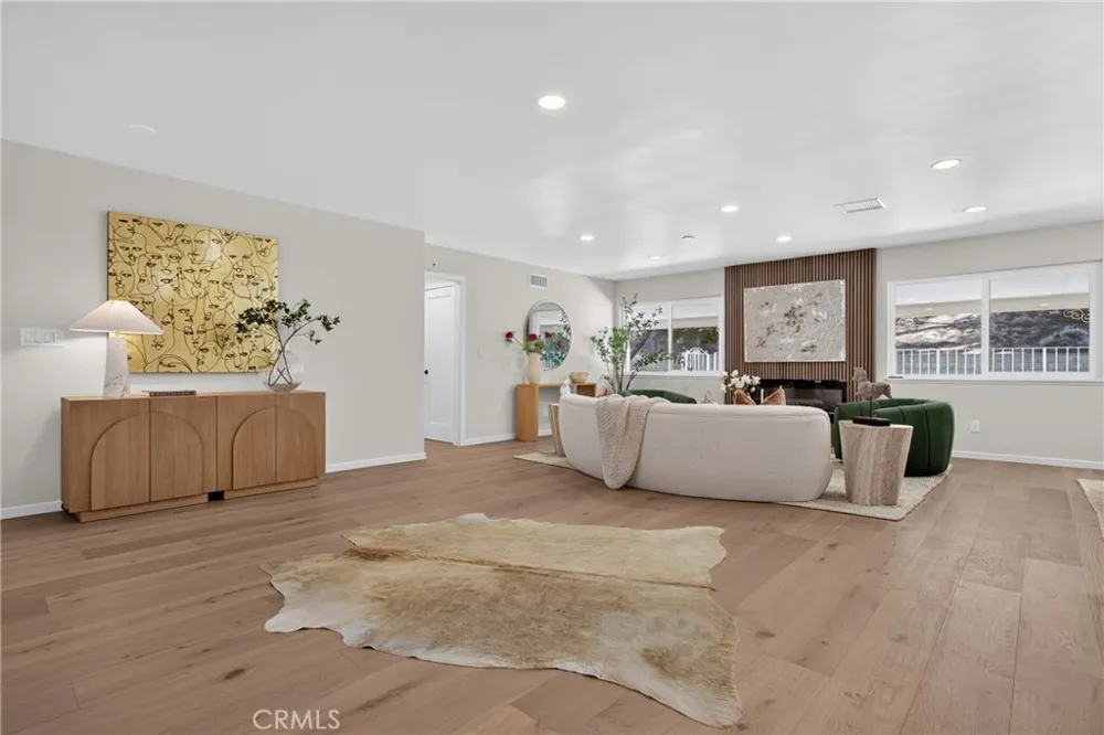 11258 Yolanda Avenue Porter Ranch, CA 91326