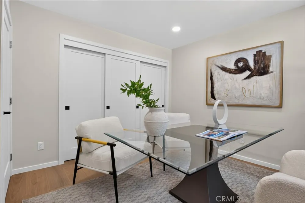 11258 Yolanda Avenue Porter Ranch, CA 91326