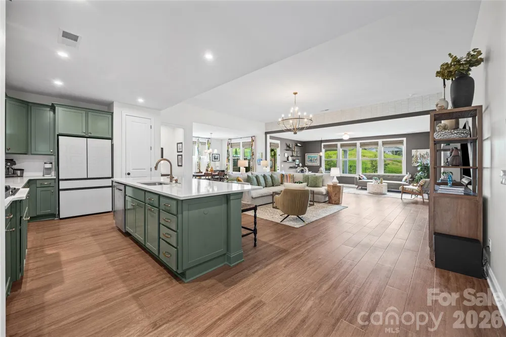 8019 Longwaters Court York, SC 29745