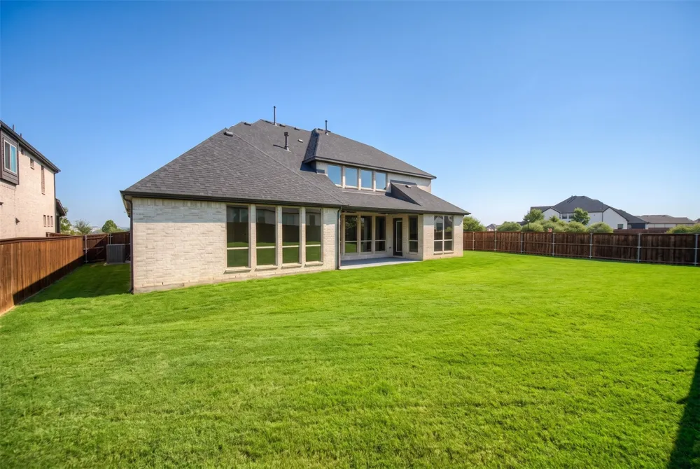 1316 Limestone Ridge Road Mansfield, TX 76063
